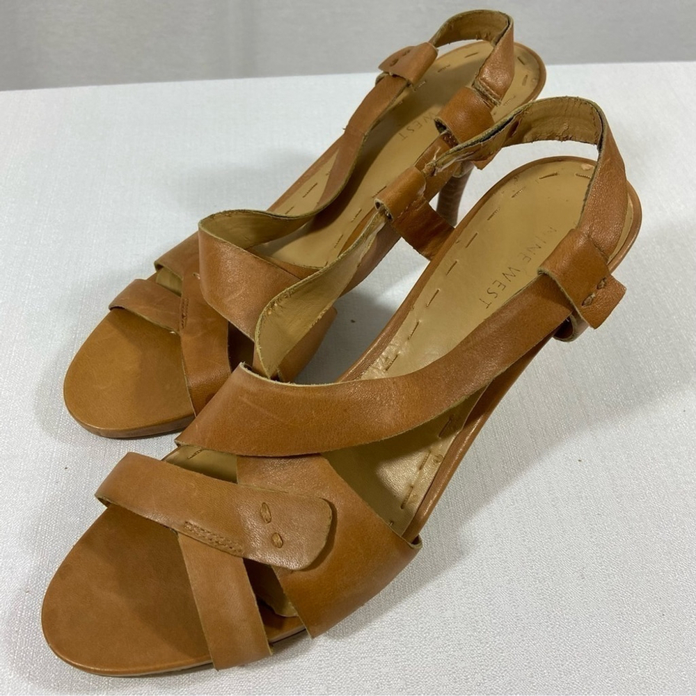 Nine West Slingback Sandals Camel Leather Kitten Heel Newbryonie Size 8.5M